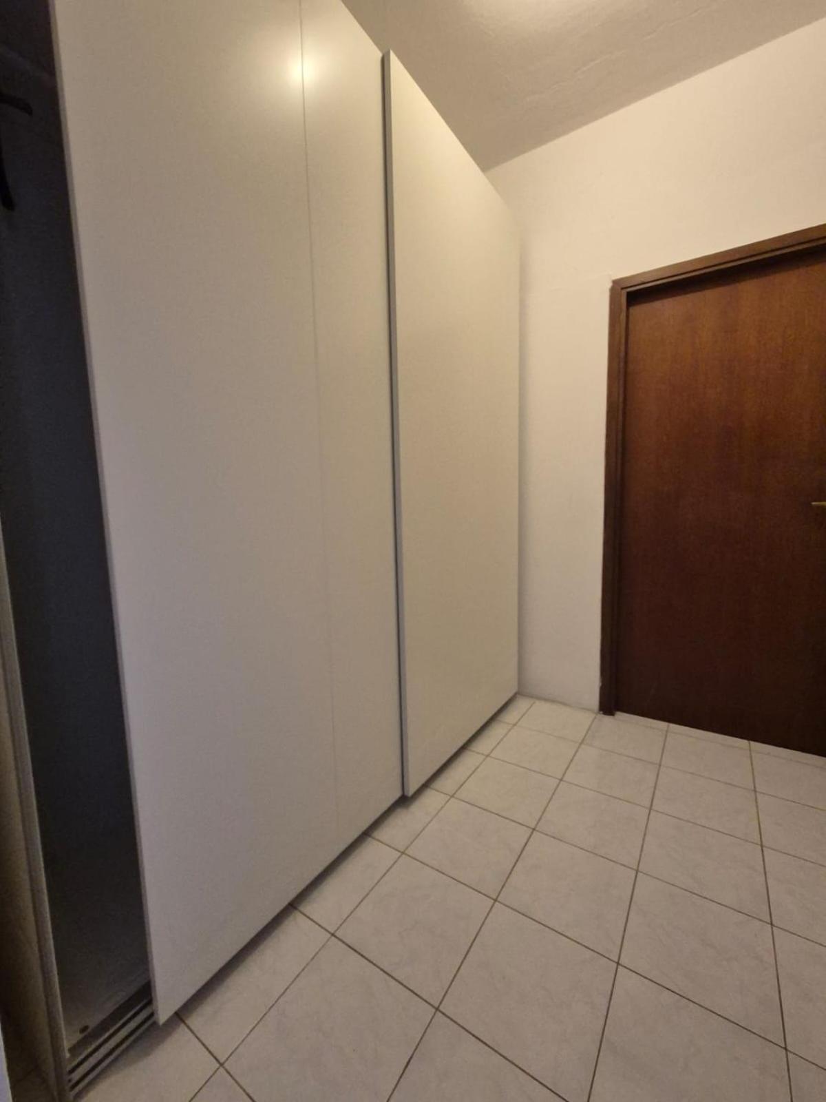 Apartments And Pansion M&R Туран Екстериор снимка